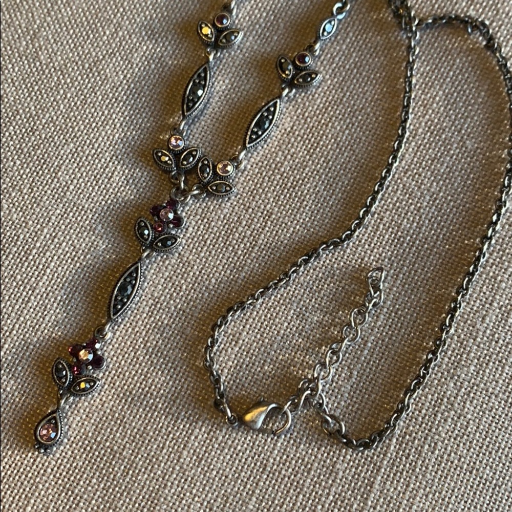 Necklace - Picture 2 of 5